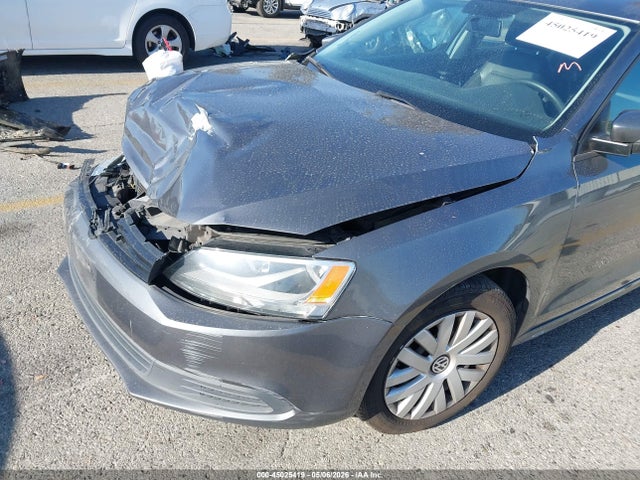 3VWD17AJ9EM244181 Volkswagen Jetta 1.8t Se