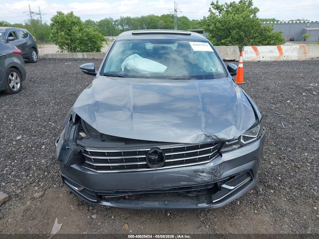 Aukcja sprzedaży 2019 Volkswagen Passat 2.0t Wolfsburg Edition, vin: 1VWLA7A38KC013153, numer aukcji: 45025424
