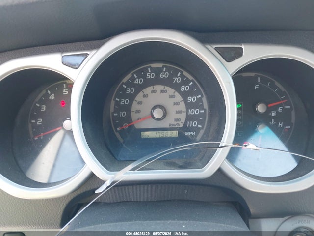 Продаж на аукціоні авто 2003 Toyota 4runner Sr5 V8, vin: JTEBT14R038002315, номер лоту: 45025429