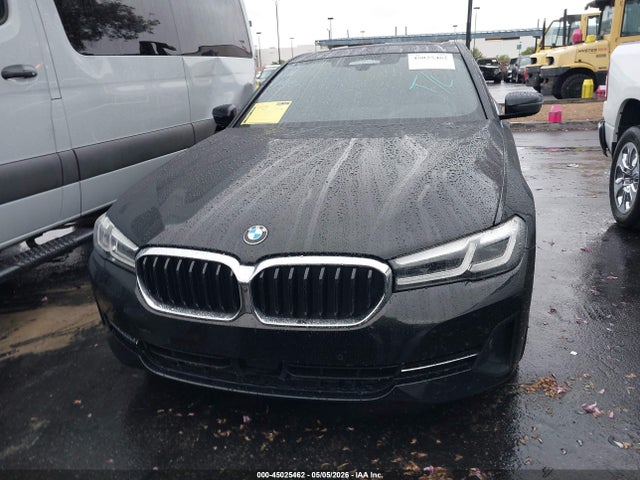 2021 Bmw 530e მანქანა იყიდება აუქციონზე, vin: WBA13AG02MCF26349, აუქციონის ნომერი: 45025462