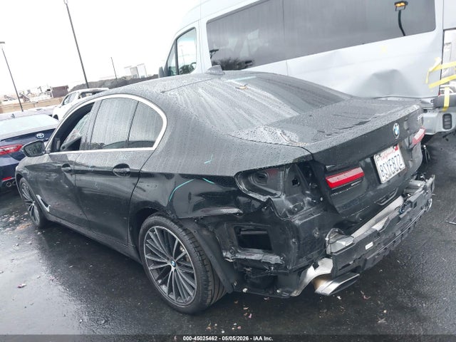 2021 Bmw 530e მანქანა იყიდება აუქციონზე, vin: WBA13AG02MCF26349, აუქციონის ნომერი: 45025462