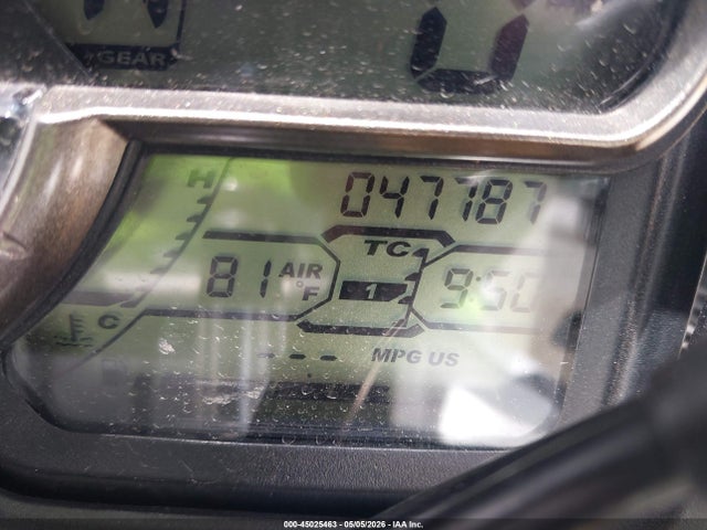 Suzuki DL1000 2014 JS1VU51A1E2102105 Image 7