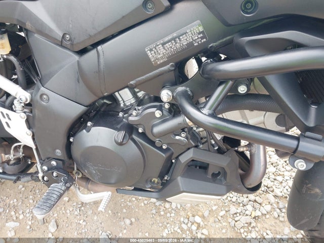 Suzuki DL1000 2014 JS1VU51A1E2102105 Image 8