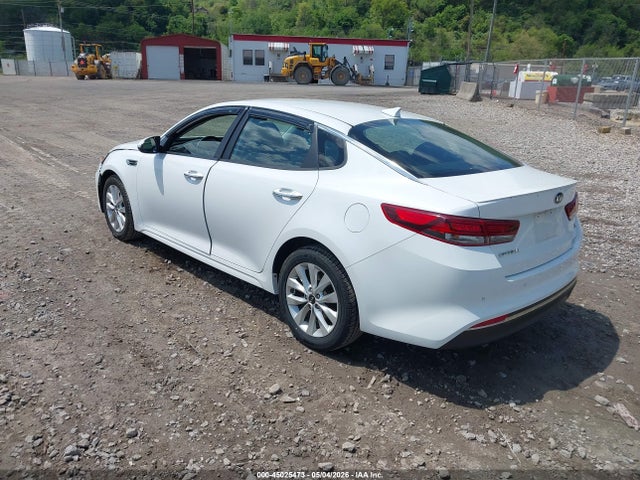 Продаж на аукціоні авто 2018 Kia Optima S, vin: 5XXGT4L38JG203611, номер лоту: 45025473