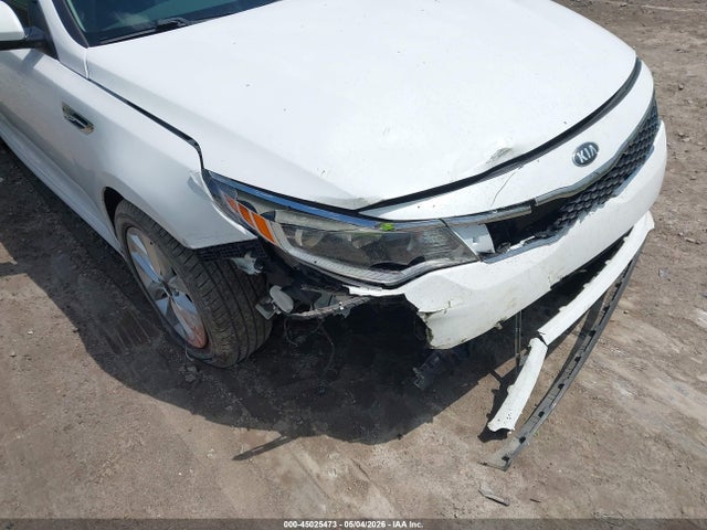 Продаж на аукціоні авто 2018 Kia Optima S, vin: 5XXGT4L38JG203611, номер лоту: 45025473