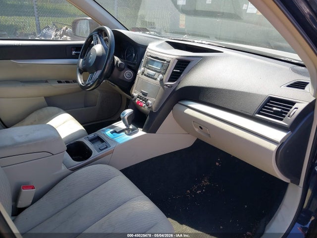 45025478 :رقم المزاد ، 4S4BRBCC7C3288470 vin ، 2012 Subaru Outback 2.5i Premium مزاد بيع