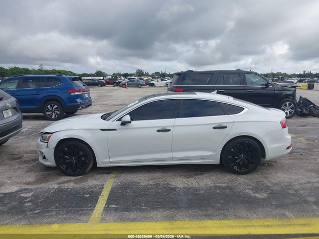 45025499 :رقم المزاد ، WAUBNCF52JA057727 vin ، 2018 Audi A5 2.0t Premium مزاد بيع