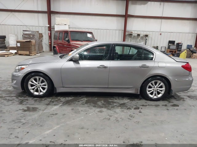 Продажа на аукционе авто 2013 Hyundai Genesis 3.8, vin: KMHGC4DD2DU229221, номер лота: 45025533