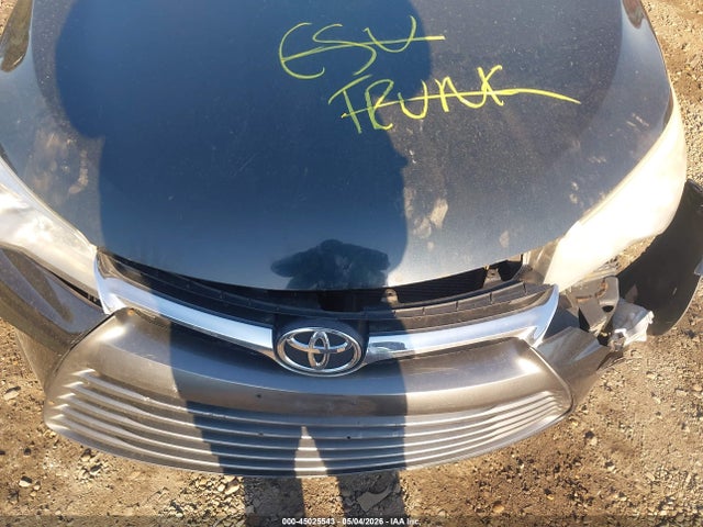 2016 Toyota Camry Le მანქანა იყიდება აუქციონზე, vin: 4T1BF1FK0GU189978, აუქციონის ნომერი: 45025543