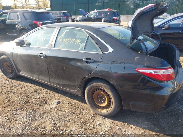 2016 Toyota Camry Le მანქანა იყიდება აუქციონზე, vin: 4T1BF1FK0GU189978, აუქციონის ნომერი: 45025543