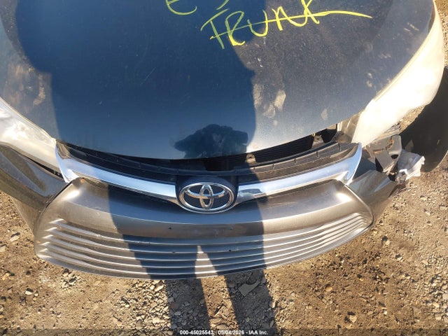 2016 Toyota Camry Le მანქანა იყიდება აუქციონზე, vin: 4T1BF1FK0GU189978, აუქციონის ნომერი: 45025543