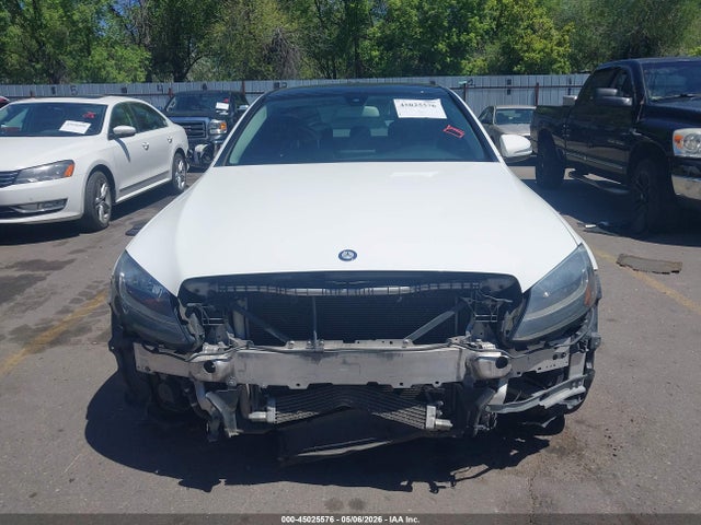 55SWF4KB1FU093988 Mercedes-Benz C 300 4matic