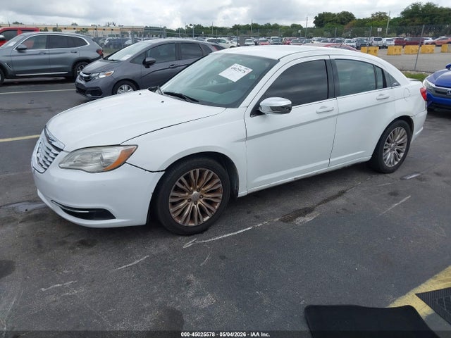 2012 Chrysler 200 Lx მანქანა იყიდება აუქციონზე, vin: 1C3CCBAB1CN134799, აუქციონის ნომერი: 45025578