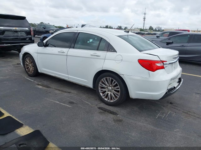 2012 Chrysler 200 Lx მანქანა იყიდება აუქციონზე, vin: 1C3CCBAB1CN134799, აუქციონის ნომერი: 45025578