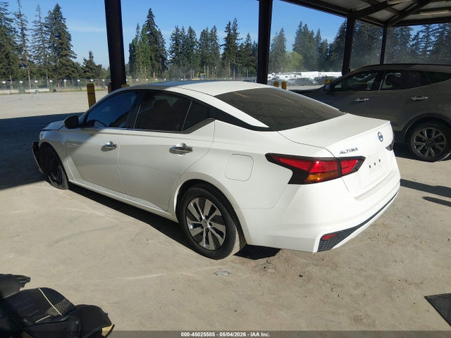 1N4BL4BV5NN318860 Nissan Altima S Fwd