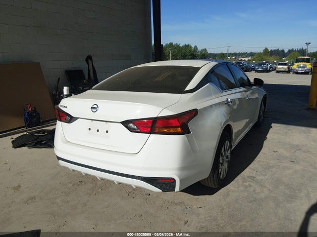 1N4BL4BV5NN318860 Nissan Altima S Fwd