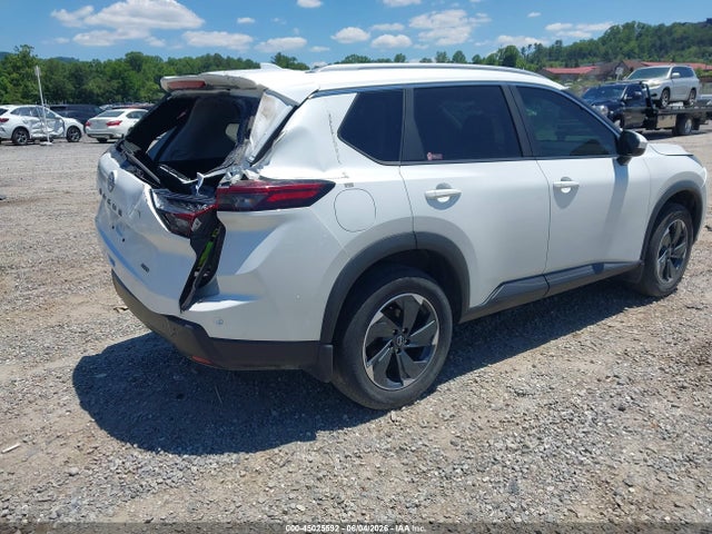 2025 Nissan Rogue Sv Intelligent Awd მანქანა იყიდება აუქციონზე, vin: 5N1BT3BB0SC765268, აუქციონის ნომერი: 45025592