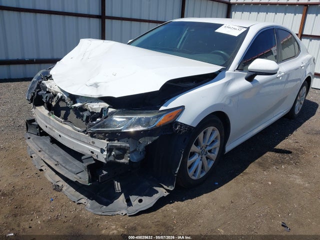 Aukcja sprzedaży 2019 Toyota Camry Le, vin: 4T1B11HK9KU267985, numer aukcji: 45025632