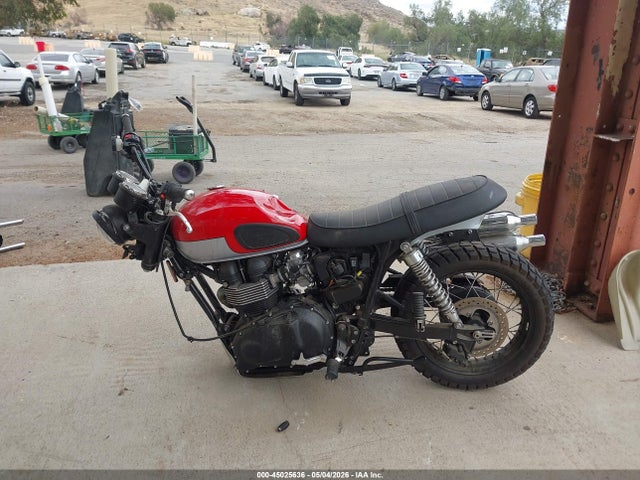 SMT925RN9GT736071 Triumph Motorcycle Scrambler
