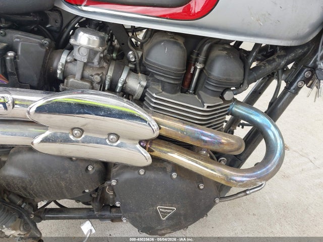 SMT925RN9GT736071 Triumph Motorcycle Scrambler