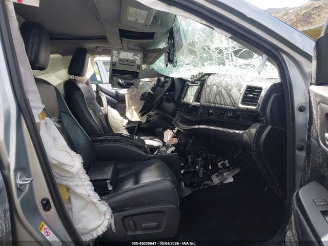5TDJZRFHXJS526288 Toyota Highlander Xle