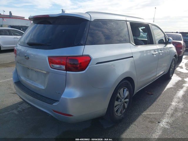 KIA SEDONA LX 2015 KNDMB5C14F6076100 Image 4