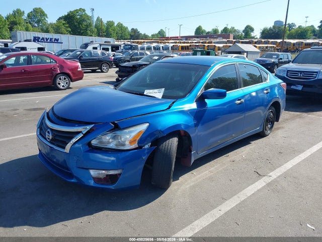 2015 Nissan Altima 2.5 S მანქანა იყიდება აუქციონზე, vin: 1N4AL3AP2FC261393, აუქციონის ნომერი: 45025656