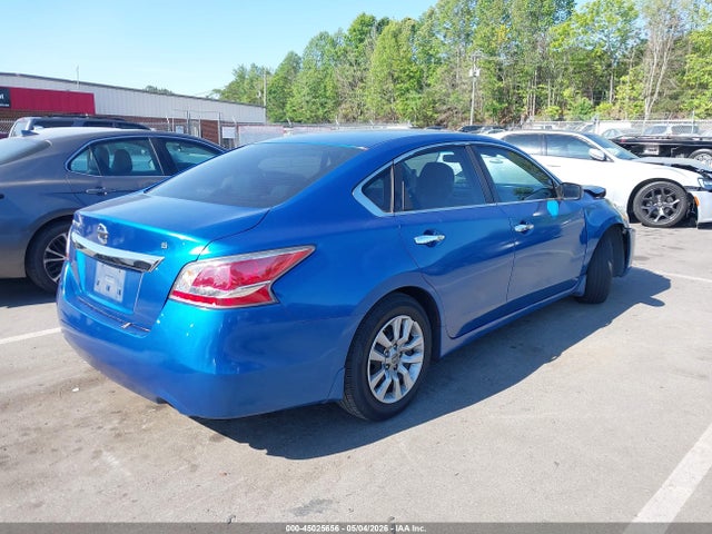 2015 Nissan Altima 2.5 S მანქანა იყიდება აუქციონზე, vin: 1N4AL3AP2FC261393, აუქციონის ნომერი: 45025656