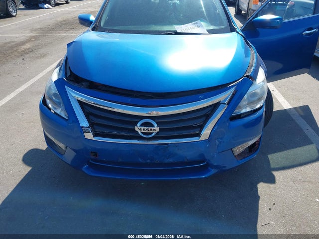 2015 Nissan Altima 2.5 S მანქანა იყიდება აუქციონზე, vin: 1N4AL3AP2FC261393, აუქციონის ნომერი: 45025656