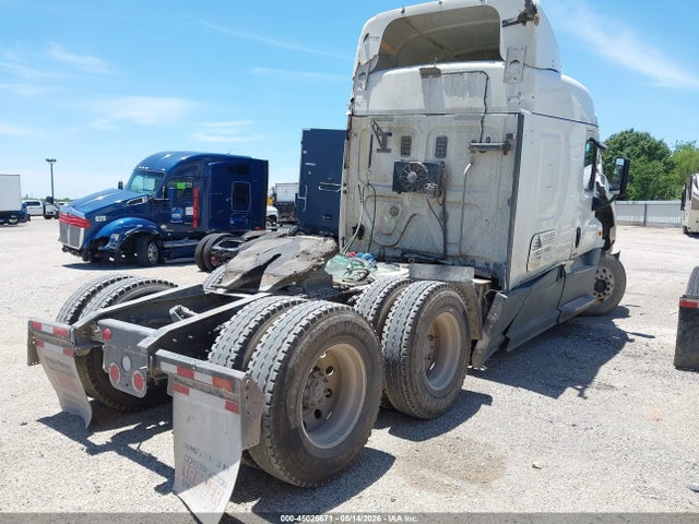 Aukcja sprzedaży 2015 Freightliner Cascadia 125, vin: 3AKJGLD55FSGM8593, numer aukcji: 45025671