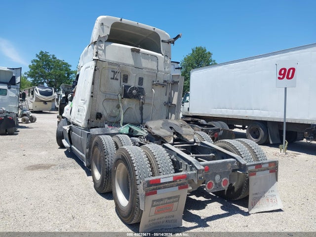 Aukcja sprzedaży 2015 Freightliner Cascadia 125, vin: 3AKJGLD55FSGM8593, numer aukcji: 45025671