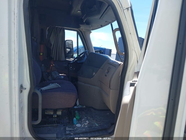 Aukcja sprzedaży 2015 Freightliner Cascadia 125, vin: 3AKJGLD55FSGM8593, numer aukcji: 45025671