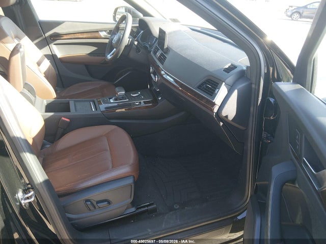 2020 Audi Q5 Premium 45 Tfsi Quattro S Tronic/titanium Premium 45 Tfsi Quattro S Tronic მანქანა იყიდება აუქციონზე, vin: WA1ANAFY1L2016400, აუქციონის ნომერი: 45025697
