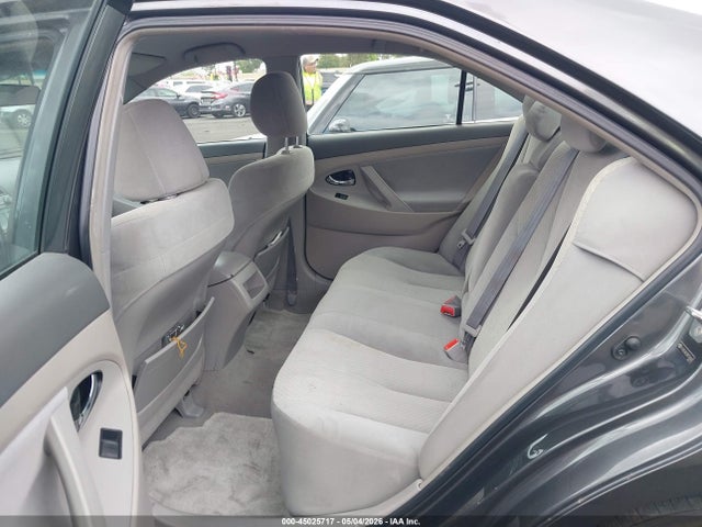 45025717 :رقم المزاد ، 4T4BE46K39R124040 vin ، 2009 Toyota Camry Le مزاد بيع