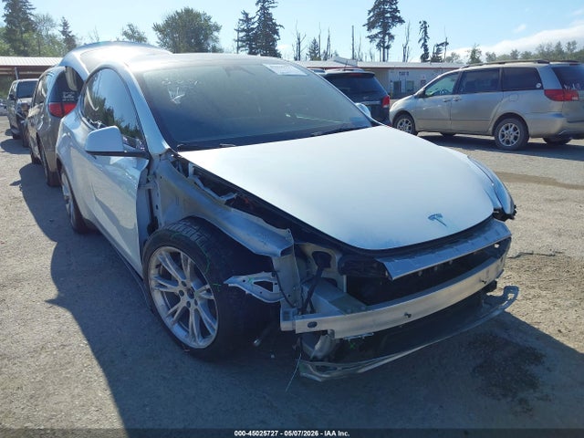45025727 :رقم المزاد ، 7SAYGDED1RF055625 vin ، 2024 Tesla Model Y Long Range Single Motor Rear-wheel Drive/rwd مزاد بيع