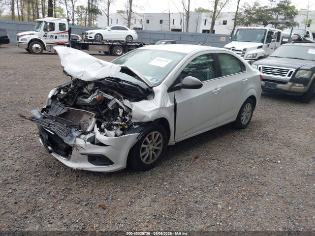 Продаж на аукціоні авто 2020 Chevrolet Sonic Fwd  Lt, vin: 1G1JD5SB3L4114472, номер лоту: 45025736