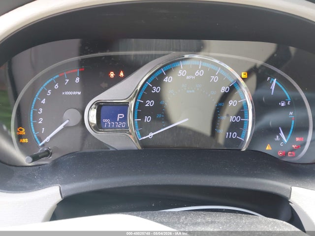 5TDYK3DC2ES488701 Toyota Sienna Xle V6 8 Passenger