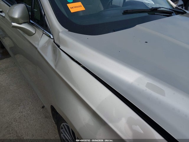 45025752 :رقم المزاد ، 3FA6P0D94JR168620 vin ، 2018 Ford Fusion Titanium مزاد بيع