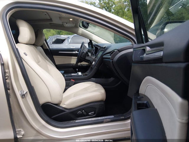 45025752 :رقم المزاد ، 3FA6P0D94JR168620 vin ، 2018 Ford Fusion Titanium مزاد بيع