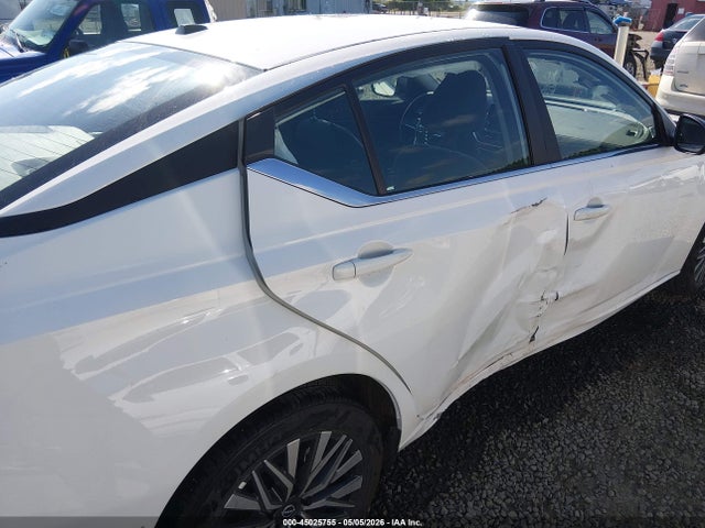 1N4BL4DW5TN313385 Nissan Altima Sv Awd