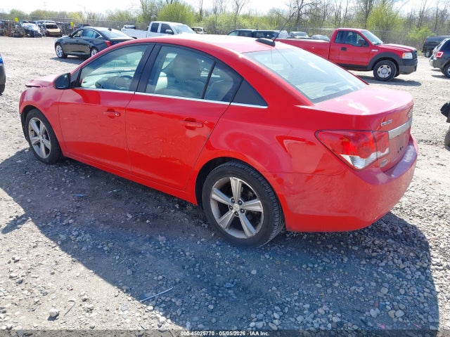 45025770 :رقم المزاد ، 1G1PE5SB8F7222273 vin ، 2015 Chevrolet Cruze 2lt Auto مزاد بيع
