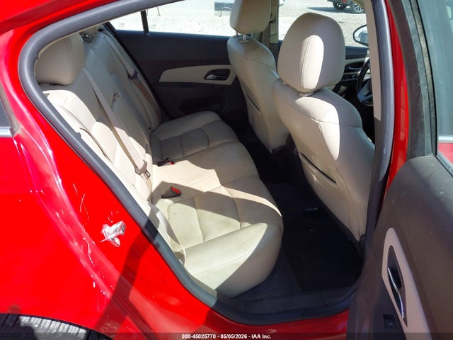 45025770 :رقم المزاد ، 1G1PE5SB8F7222273 vin ، 2015 Chevrolet Cruze 2lt Auto مزاد بيع