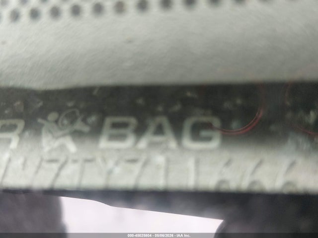 45025804 :رقم المزاد ، 1LNLM81W7TY711666 vin ، 1996 Lincoln Town Car Executive مزاد بيع