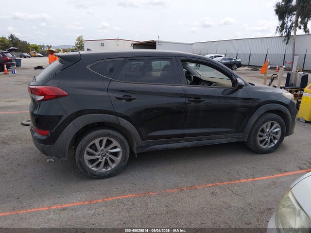 KM8J23A49JU791894 Hyundai TUCSON SE