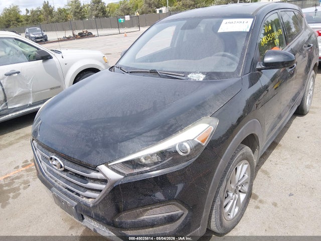KM8J23A49JU791894 Hyundai TUCSON SE