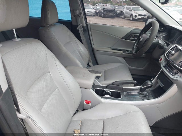 45025838 :رقم المزاد ، 1HGCR2F82EA300010 vin ، 2014 Honda Accord Ex-l مزاد بيع