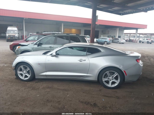 1G1FB1RX2J0117678 Chevrolet Camaro 1lt