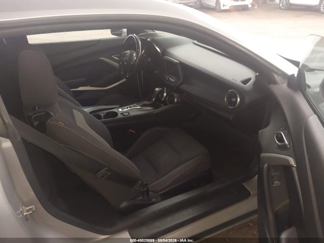 1G1FB1RX2J0117678 Chevrolet Camaro 1lt
