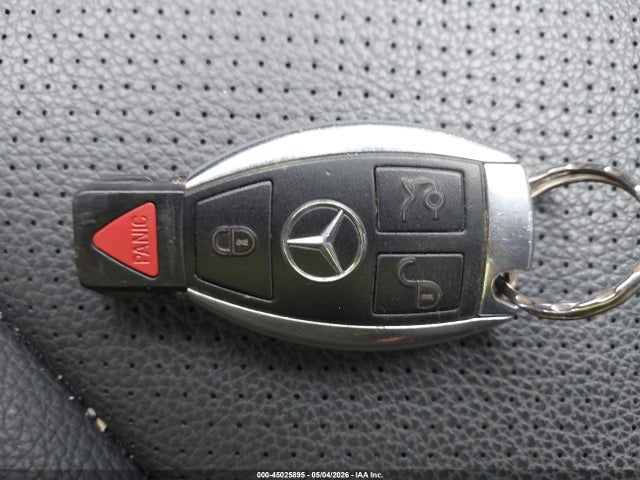 45025895 :رقم المزاد ، WDCGG8HB1AF408532 vin ، 2010 Mercedes-benz Glk 350 4matic مزاد بيع
