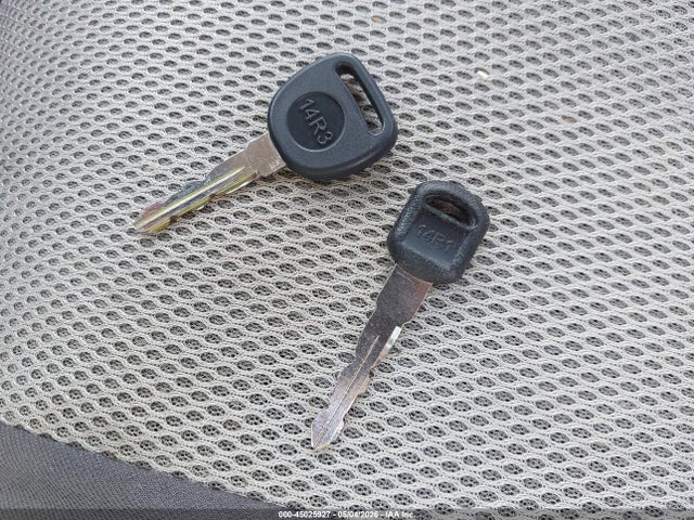 45025927 :رقم المزاد ، 1GCEC14W71Z166613 vin ، 2001 Chevrolet Silverado 1500 مزاد بيع